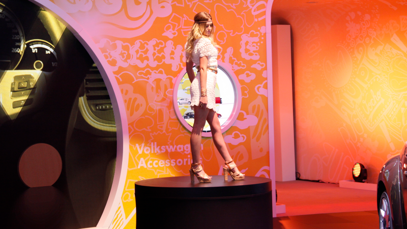 Illustration for article titled The Booth Professionals Of The LA Auto Show